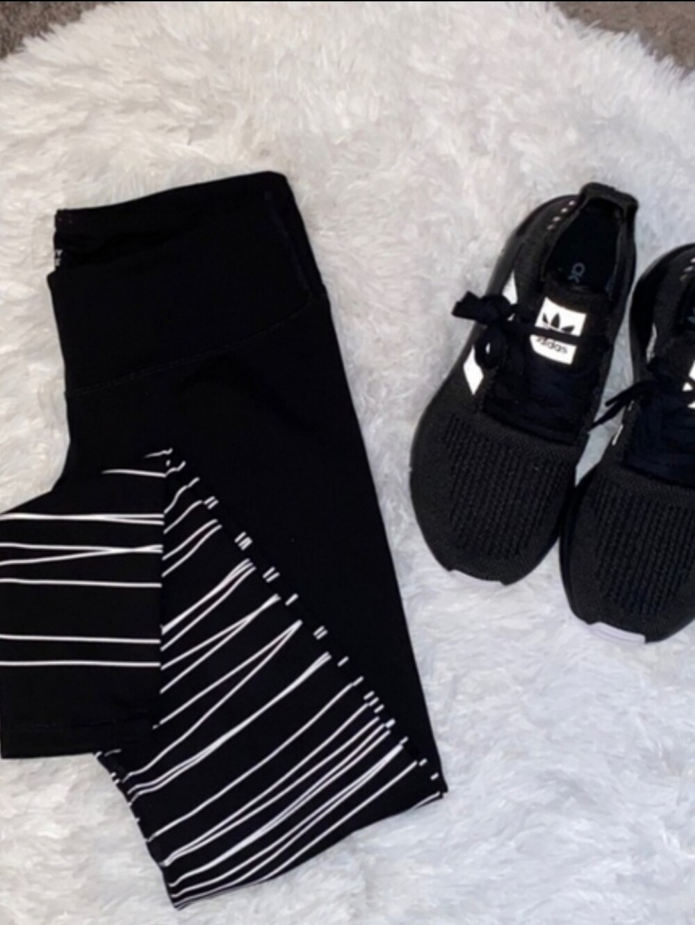 Old Navy Black Active Leggings with white stripes